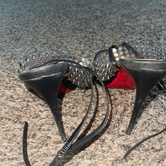 Rebel Louis Vuitton heels - Picture 6 of 6
